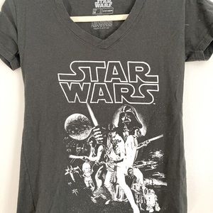 Vintage style women’s star wars tshirt medium